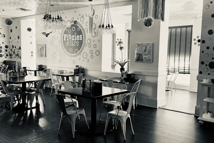 Fizzie & Farę restaurant